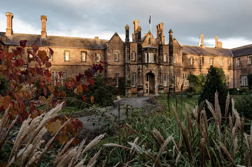 SNR-York-St-John-sm-B